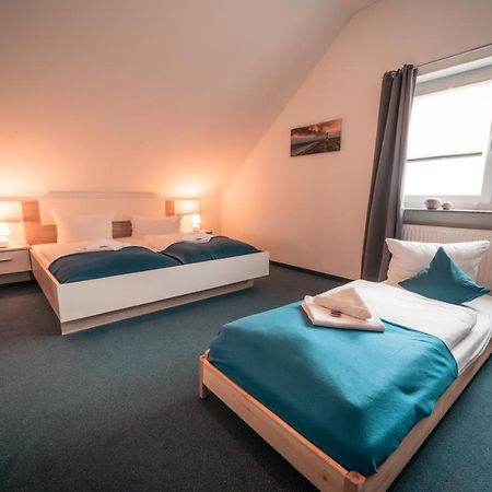 Airport Lounge Hotel Duesseldorf Bagian luar foto